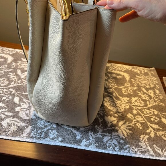 Kate Spade Carlyle Large Tote - Picture 14 of 14